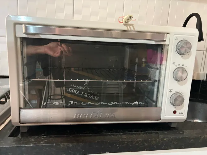 Forno elétrico 50 L Britânia