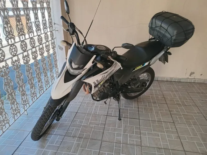 XTZ Lander 250 2020