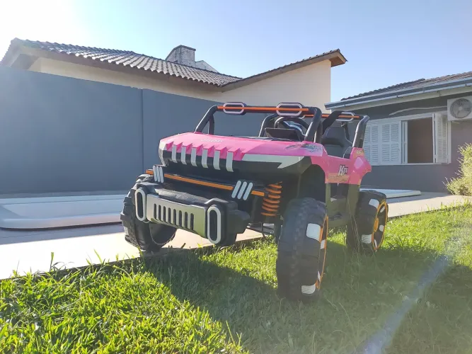 Carrinho Elétrico Infantil Jeep 12V Rosa