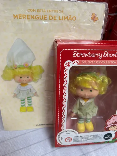 Boneca Moranguinho Planeta Deagostini | Strawberry Shortcake - Merengue de Limão  
