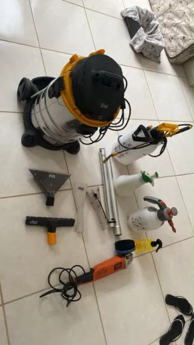 Aspirador de pó e máquina de polimento 