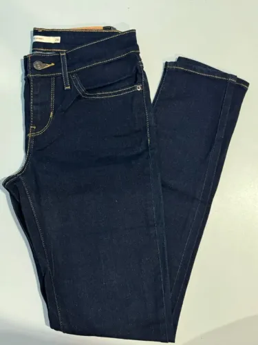 Calça Jeans Levis 711 Feminina Skinny Tamanho 36 Cor Azul Escuro Cintura Média Algodão