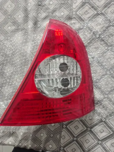 Par de Lanterna de Renault clio