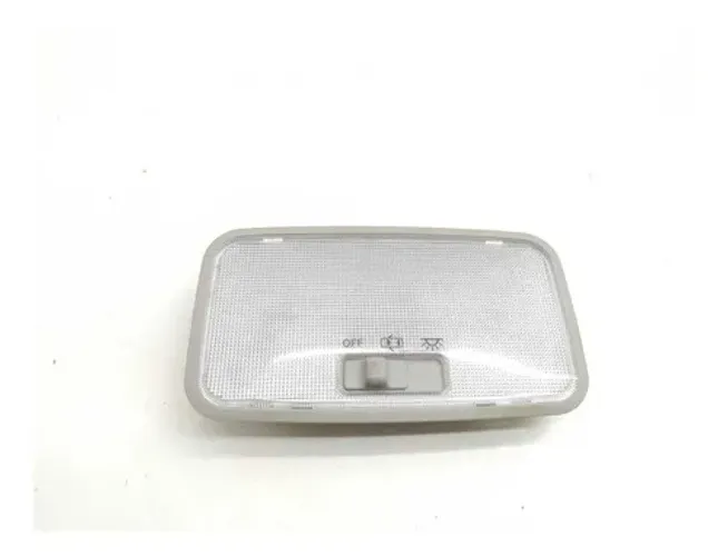 Luz Teto Cortesia Traseira Mala Toyota Hilux 2020
