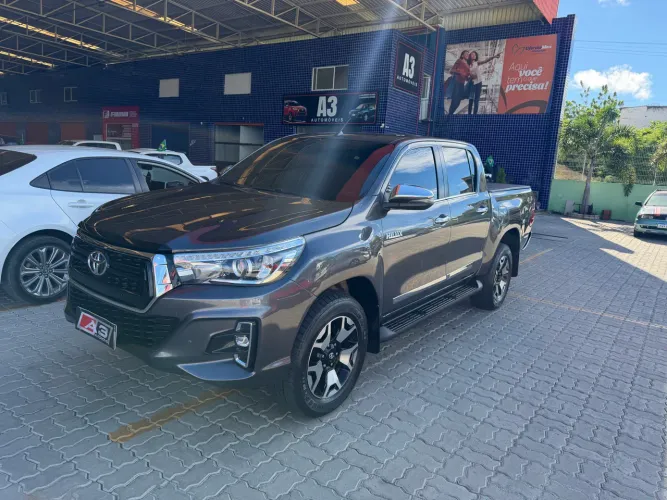 Toyota Hilux CD SRX 4X4 2.8 TDI 16V Diesel Aut. 2020