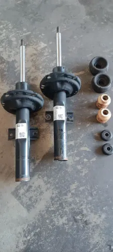 Par amortecedores usados original, perfeito estado para Volkswagen T Cross e Nivus