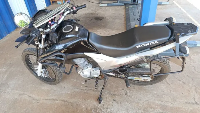 Nxr Bros 160