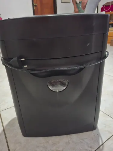 leadership 7342 cross cut paper shredder