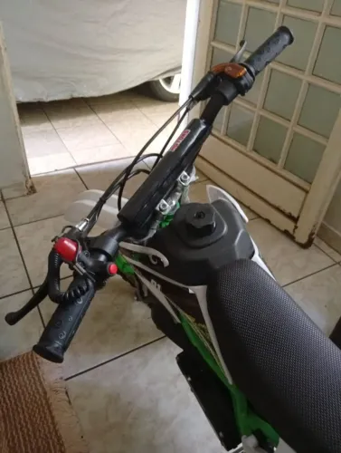 Mini moto de trilha infantil