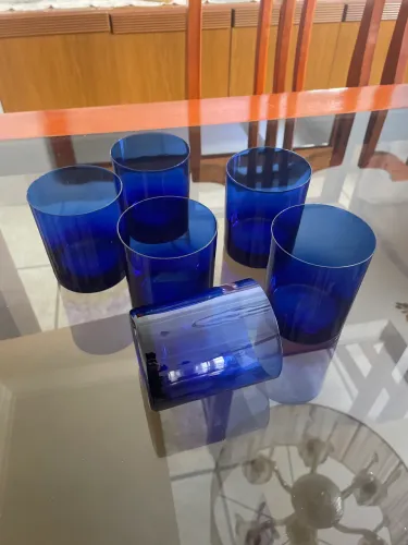 Copo azul para colecionador (54 anos)