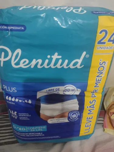Fraldas geriátricas 3 pacotoes G , xg , e 5 pacotes com 8 fraldas apenas R$140,00
