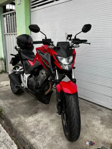 CB300F Honda