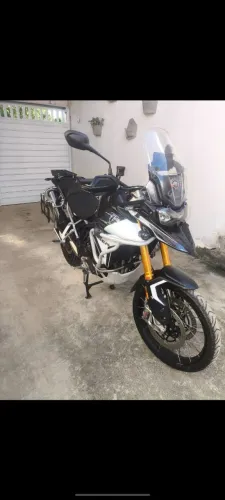 Oferta pra quem gosta de moto cc Alta 