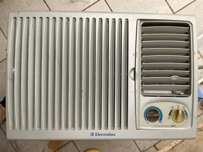 Ar Condicionado Eletrolux 7.500 Usado