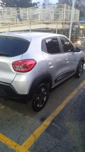 Renault Kwid Intense 1.0 Flex 12V 5P Mec. 2021