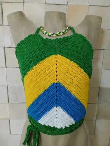 Cropped crochê Brasil 