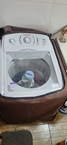 Maquina de lavar roupa 