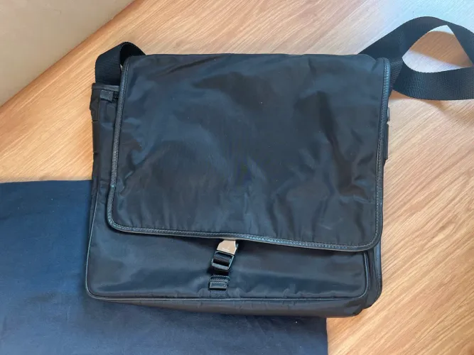 Bolsa Prada