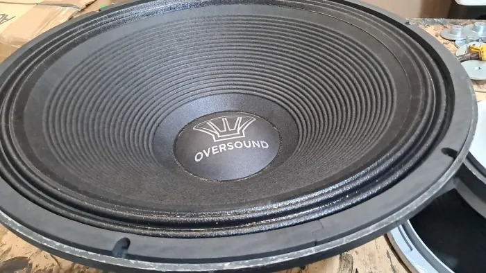 Alto falante oversound sub 15c