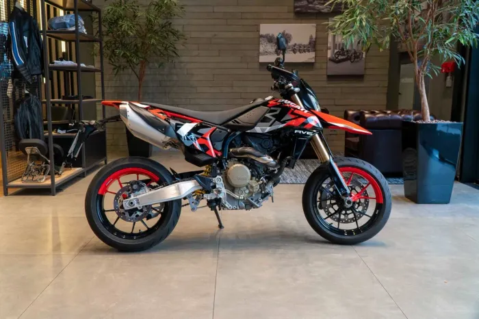 DUCATI HYPERMOTARD 698 MONO