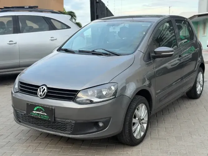 Volkswagen Fox 1.0 MI Total Flex 8V 5P 2012