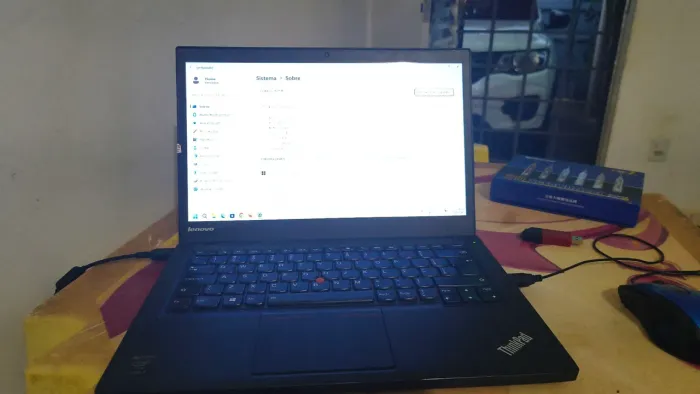 Notebook Lenovo thikpad t440s core I5 12gb memória ssd240gb todo perfeito 