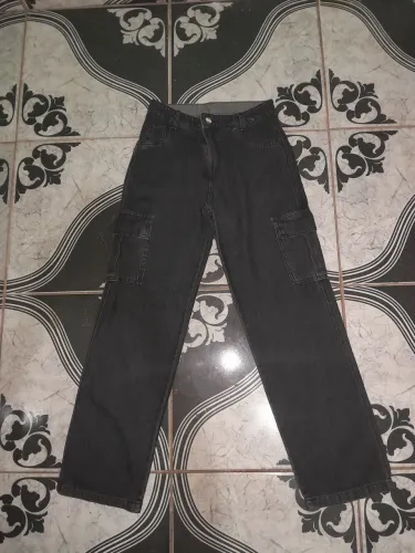 Vendo calça cargo cinza escuro