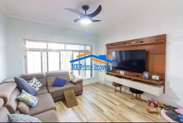 Casa à venda de 235m², 3 quartos, 1 suíte, 2 vagas - Centro de Osasco