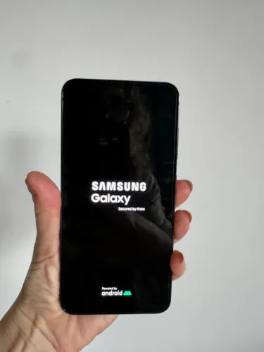 Samsung Galaxy S23 5G 128GB - Preto - Estado de NOVO E COMPLETO NA CAIXA!