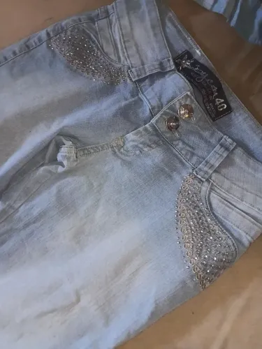 Calças jeans feminina 