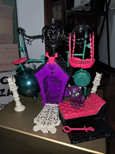 Playset Monster High G1 Completo - Cripta dos Bichinhos (Secret Creepers Crypt)