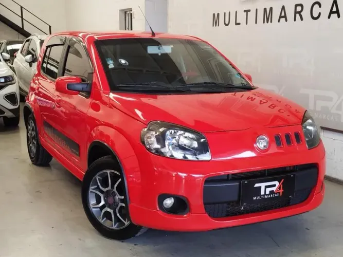Fiat Uno Sporting 1.4 EVO Fire Flex 8V 4P 2013