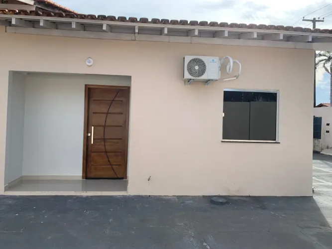 Aluga-se apartamento