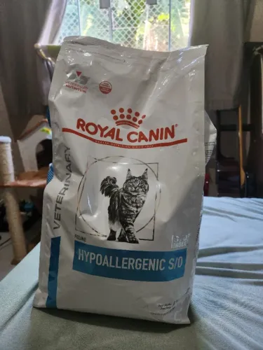Royal Canin Hipoalergênica Gatos - 4kg lacrada