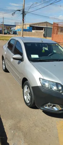 Renault Logan Dynamique Hi-flex 1.6 8V 4P 2016
