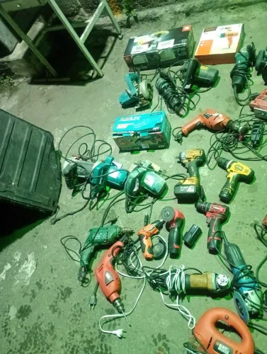 Lote de ferramentas todas funcionando