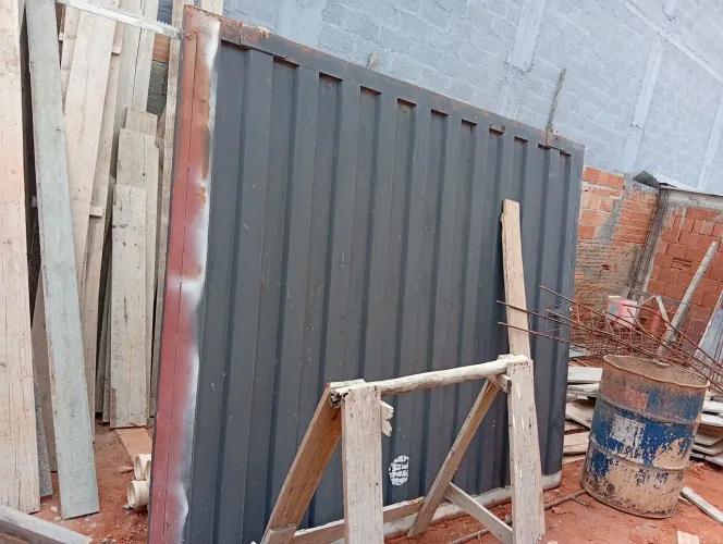 Vendo portão usado