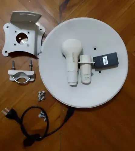 Antena Rádio Ubiquiti Nanobridge M5 Swx-nbm5d 25dbi