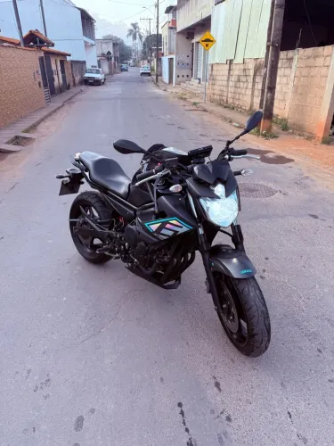 Yamaha XJ6 N 2015
