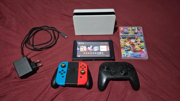 Nintendo Switch V2 completo (Troco em Xbox series S)