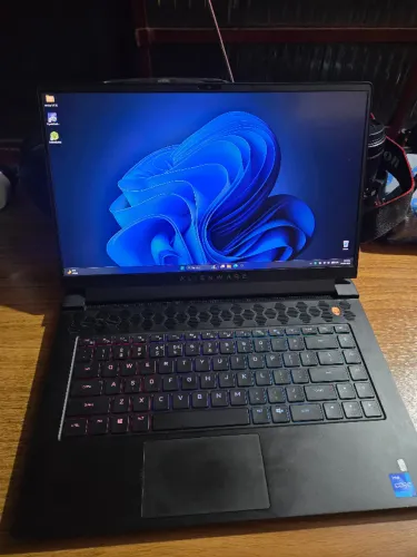 Notebook Gamer Alienware m15 R6 i7-11800H RTX 3070 8GB 16GB SSD 1TB