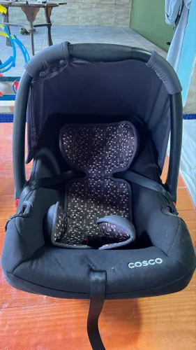 Vendo bebê conforto