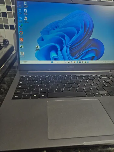 Vendo Notebook Samsung.