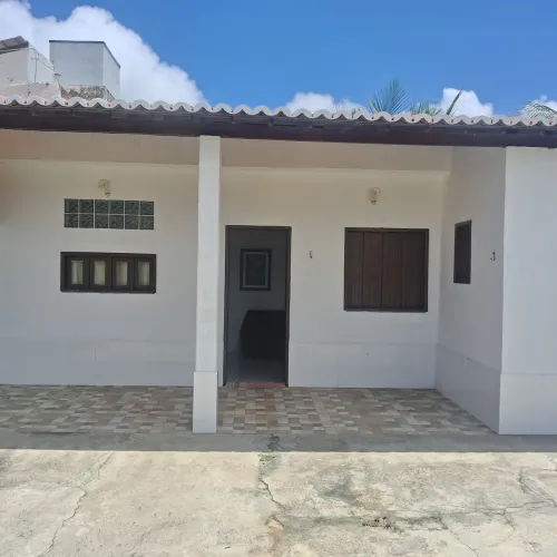 Imóvel localizado na Praia da Caueira á 240 m da praia