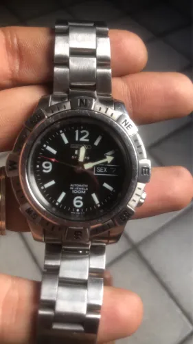 Relógio Seiko 5 Sport automático