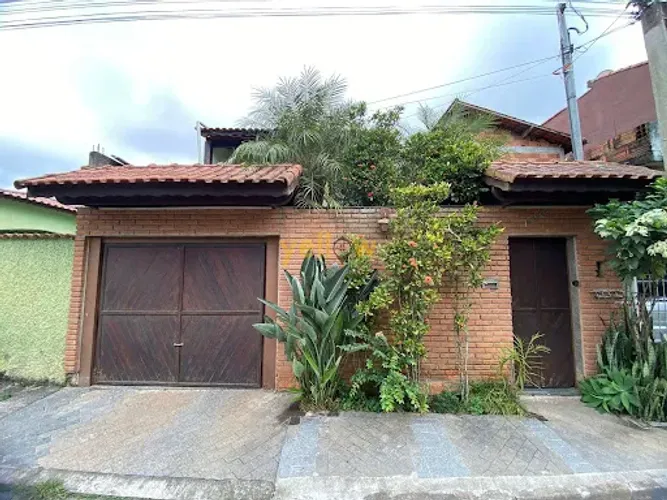 Residencial Casa em Santa Isabel