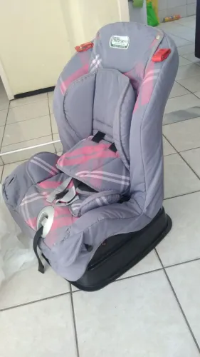 Cadeira infantil automotiva