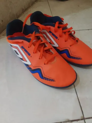 Chuteira Umbro