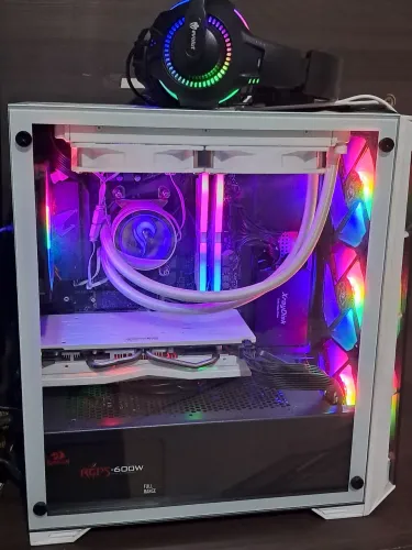 PC GAMER - Só estou vendendo pq está parado em casa (configurações na descrição)