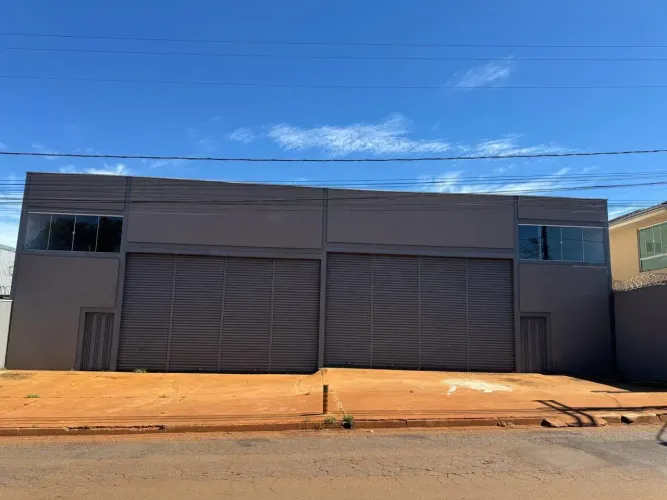 Galpão de 600 m² no Jardim Gramado próximo à Perimentral Norte